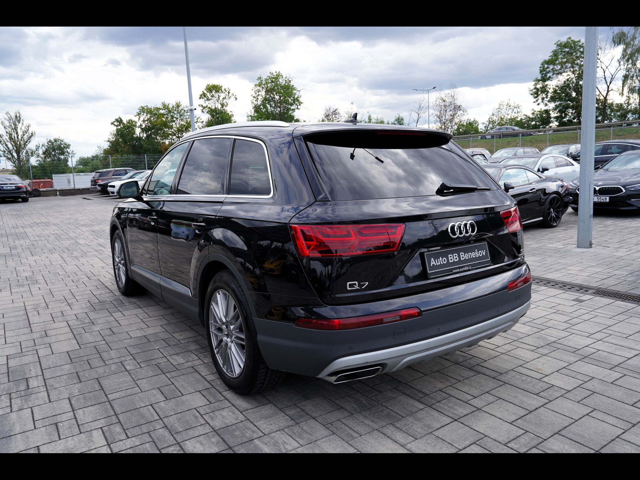 Audi Q7, 3.0 TDI 200 kW/Q/7míst - fotka 4
