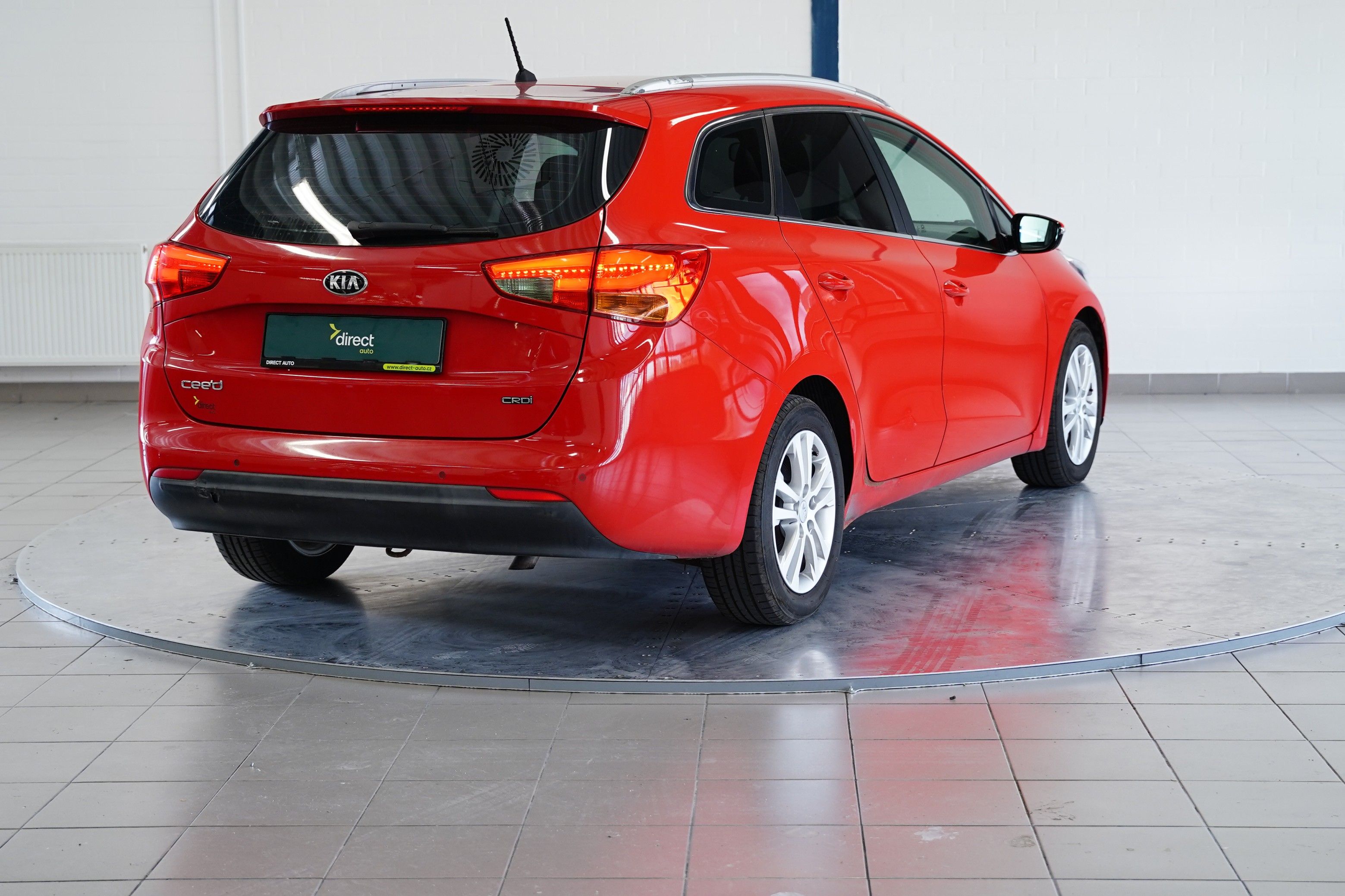 Kia Cee´d, 1.6 CRDi 94 kW - fotka 2