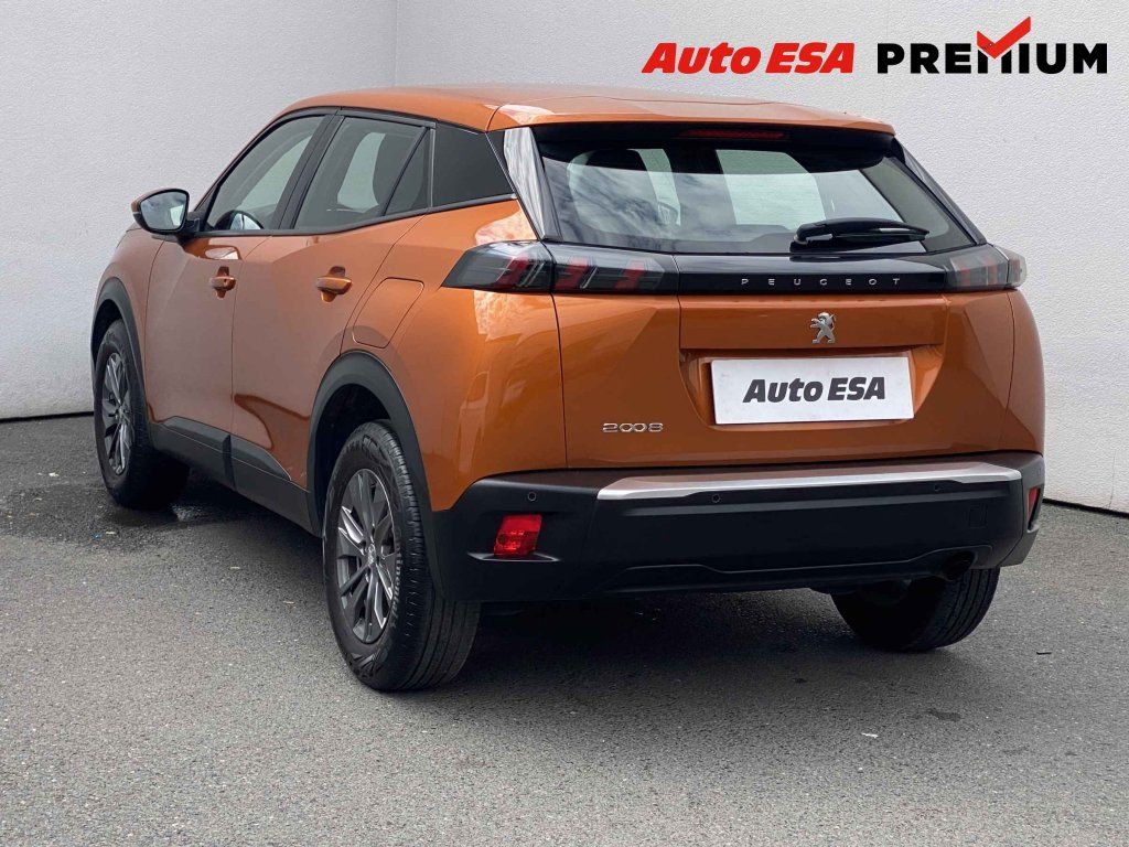 Peugeot 2008, 1.2 PT,ČR,Active,LED - fotka 6
