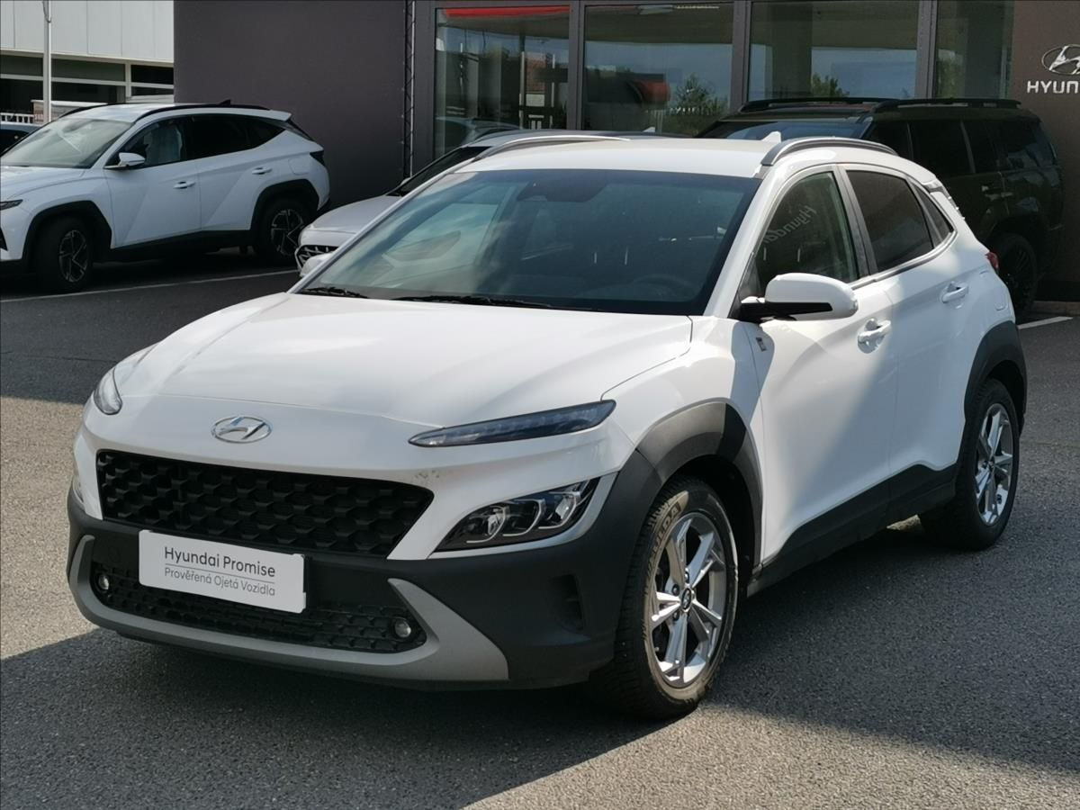 Hyundai Kona, 1,6 T-GDI 145kW Smart AT - fotka 2