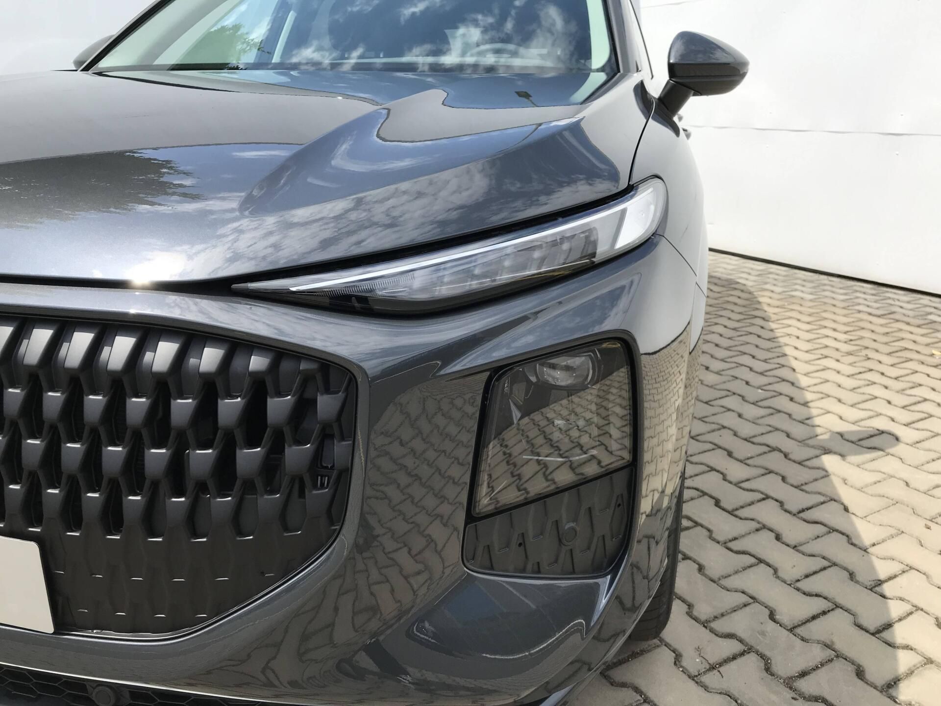 Audi Q3, 7STT  1,5 TFSI - fotka 6
