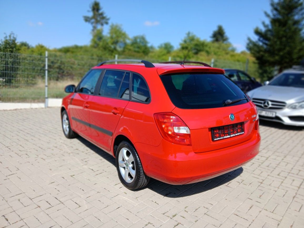 Škoda Fabia, 1,2 TSI 1.majitel Family - fotka 3