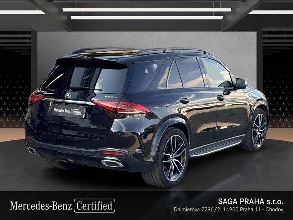 Mercedes-Benz GLE, 400 d 4MATIC AMG Line Night - fotka 4