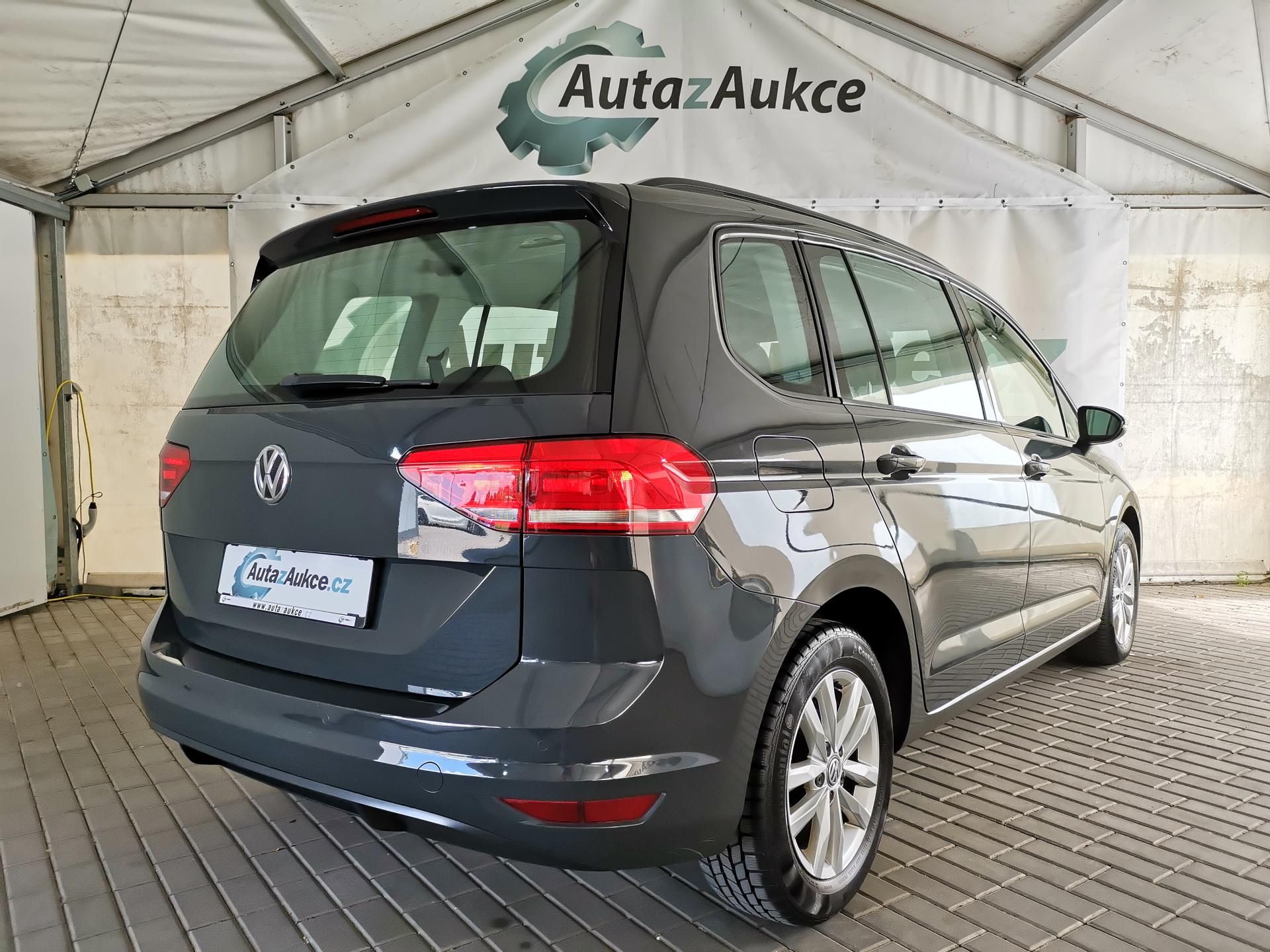 Volkswagen Touran, 1,2 TSI NAVI 132Tkm ZÁRUKA DPH - fotka 2