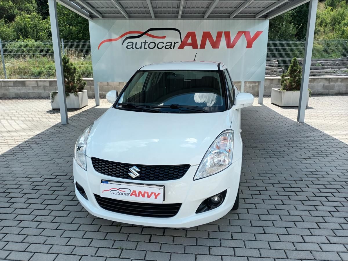 Suzuki Swift, 1,2 ČR,1MAJ,SERVISKA,AUTOMAT - fotka 2