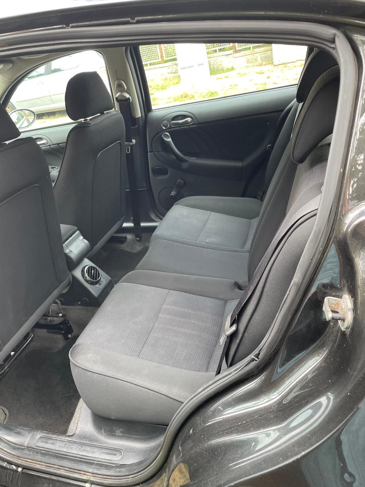 Alfa Romeo 147, 1.6 - fotka 4
