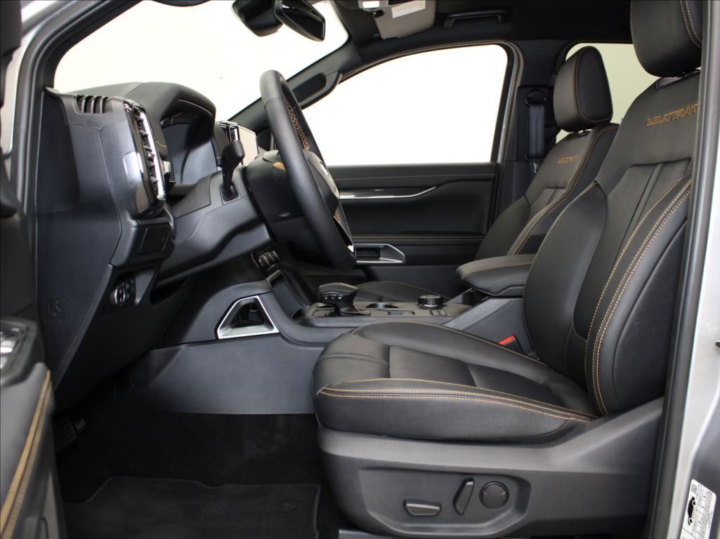 Ford Ranger, 3,0 EcoBlue V6 Wildtrack ČR - fotka 6