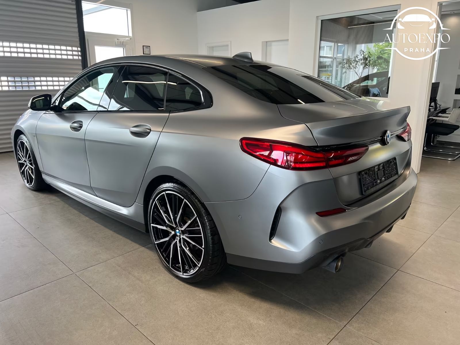 BMW Řada 2, 218i Gran Coupé M-Sport - fotka 4