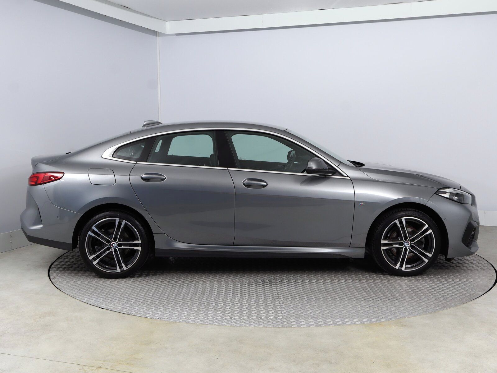 BMW Řada 2, 218i, Záruka, Automat - fotka 6