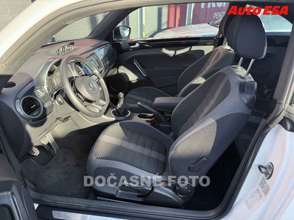Volkswagen Beetle, 1.4TSi,1.maj,ČR - fotka 3