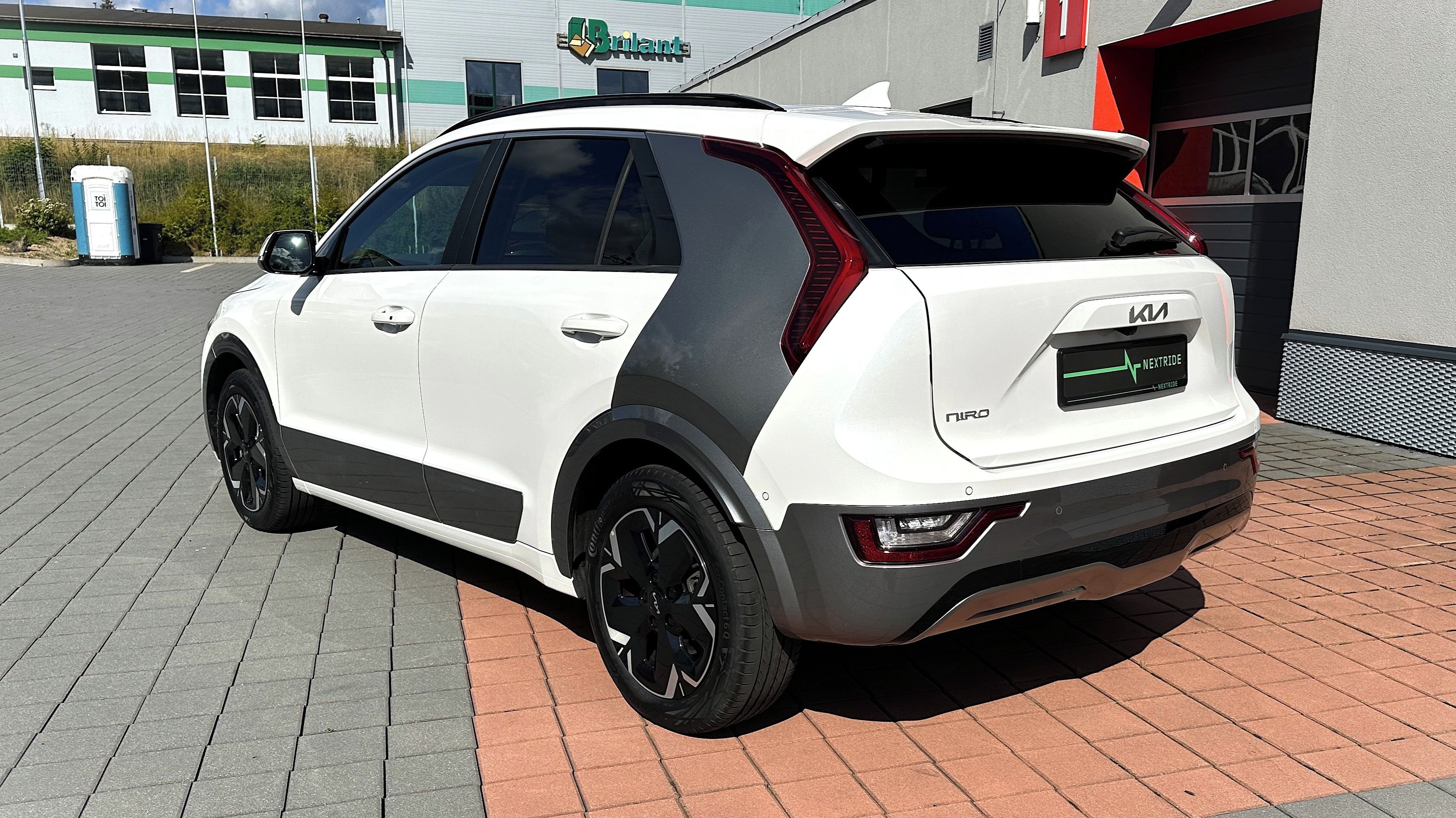 Kia Niro, 12tis km, TOP výbava - fotka 3