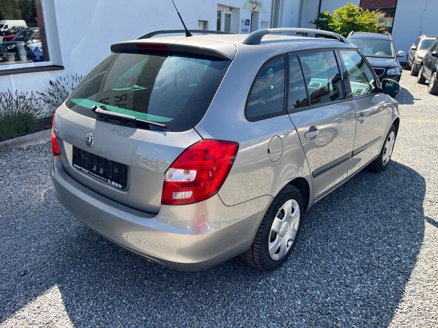 Škoda Fabia, 1.2 i 70 Tis. Km - fotka 2