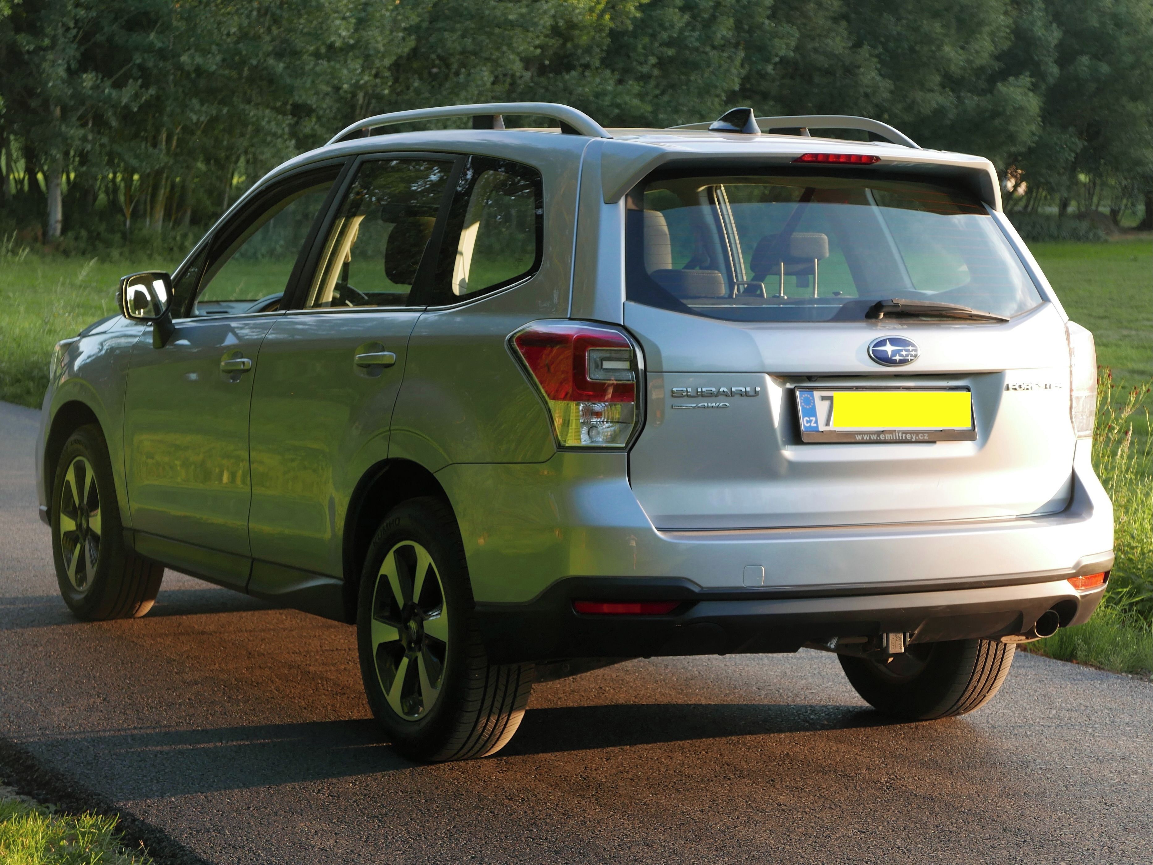 Subaru Forester, 2.0i 4×4 Lineartronic CVT - fotka 5