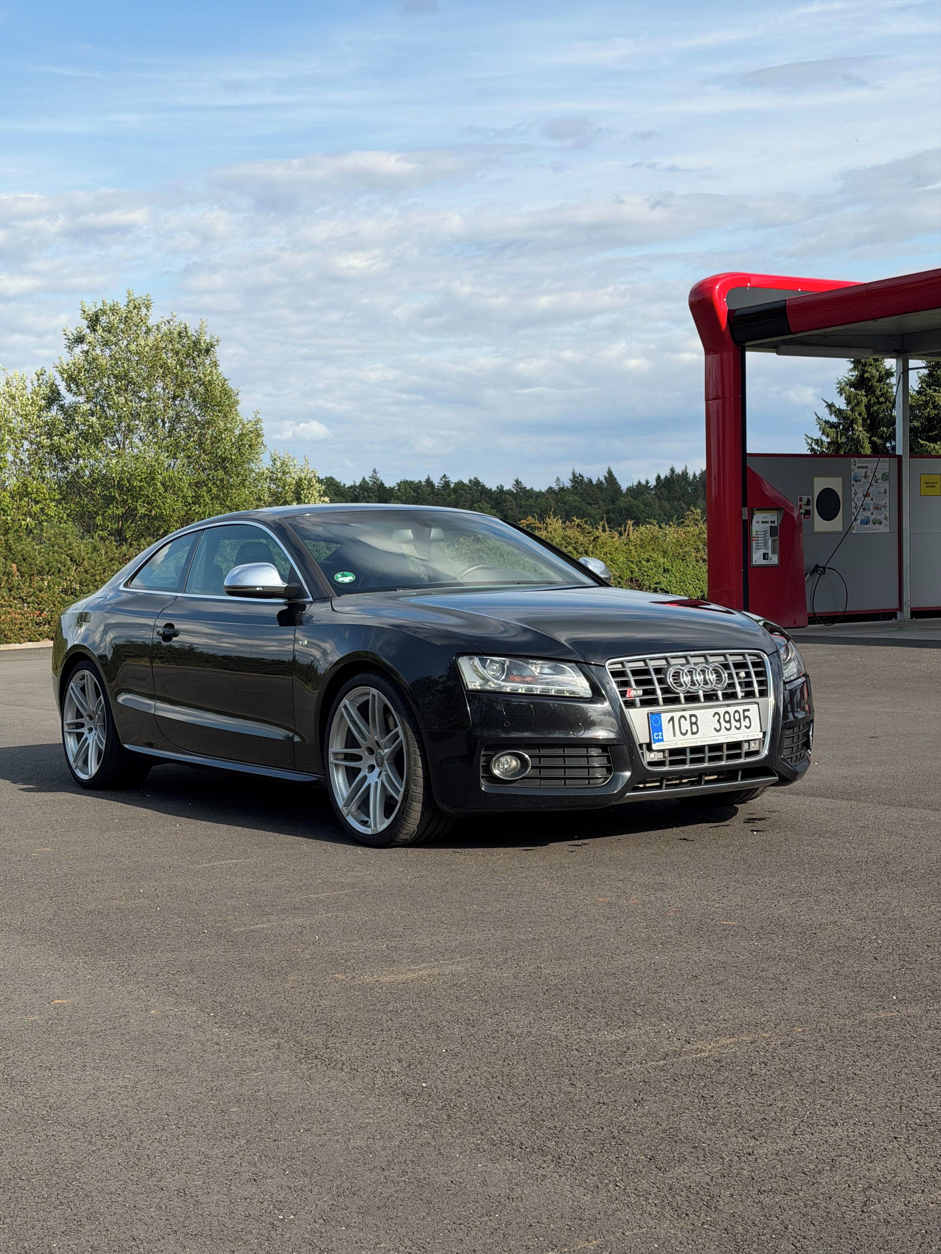 Audi S5, 4.2 FSI - fotka 3