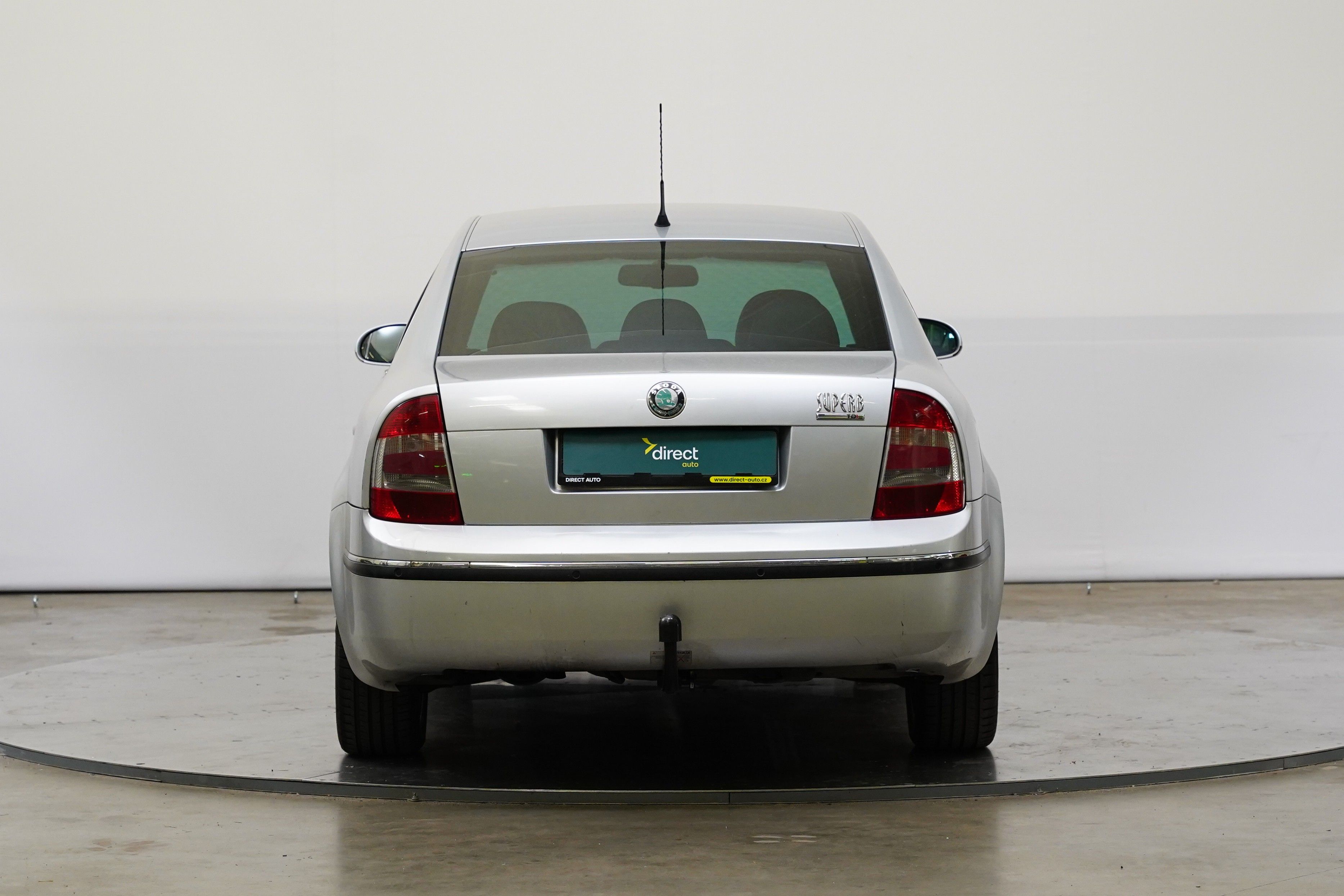Škoda Superb, 2.0 TDI 103 kW Elegance Top - fotka 6
