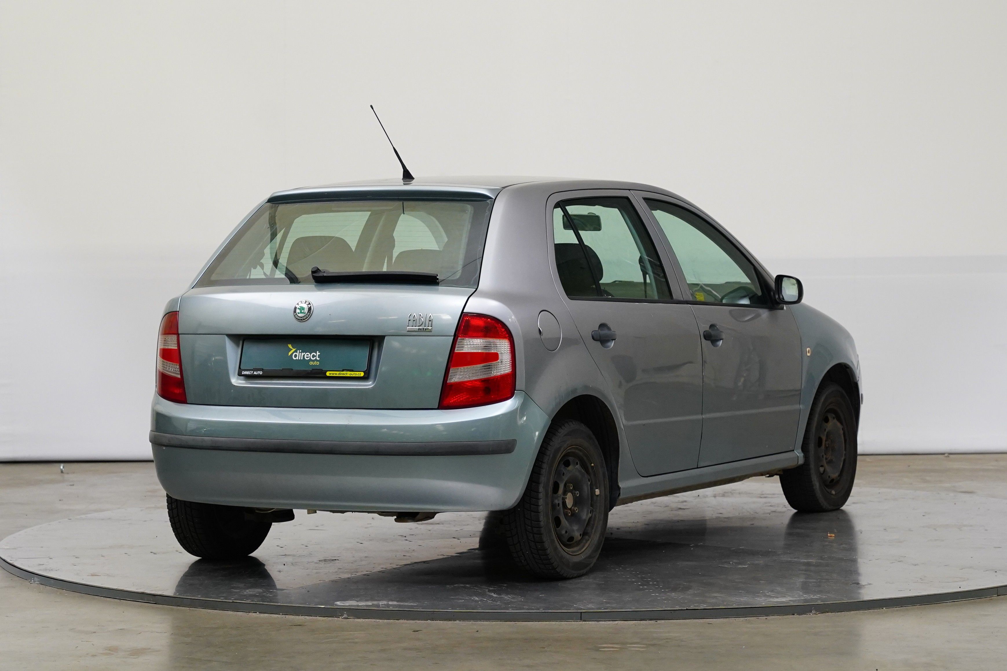 Škoda Fabia, 1.2 HTP 40 kW Classic - fotka 2