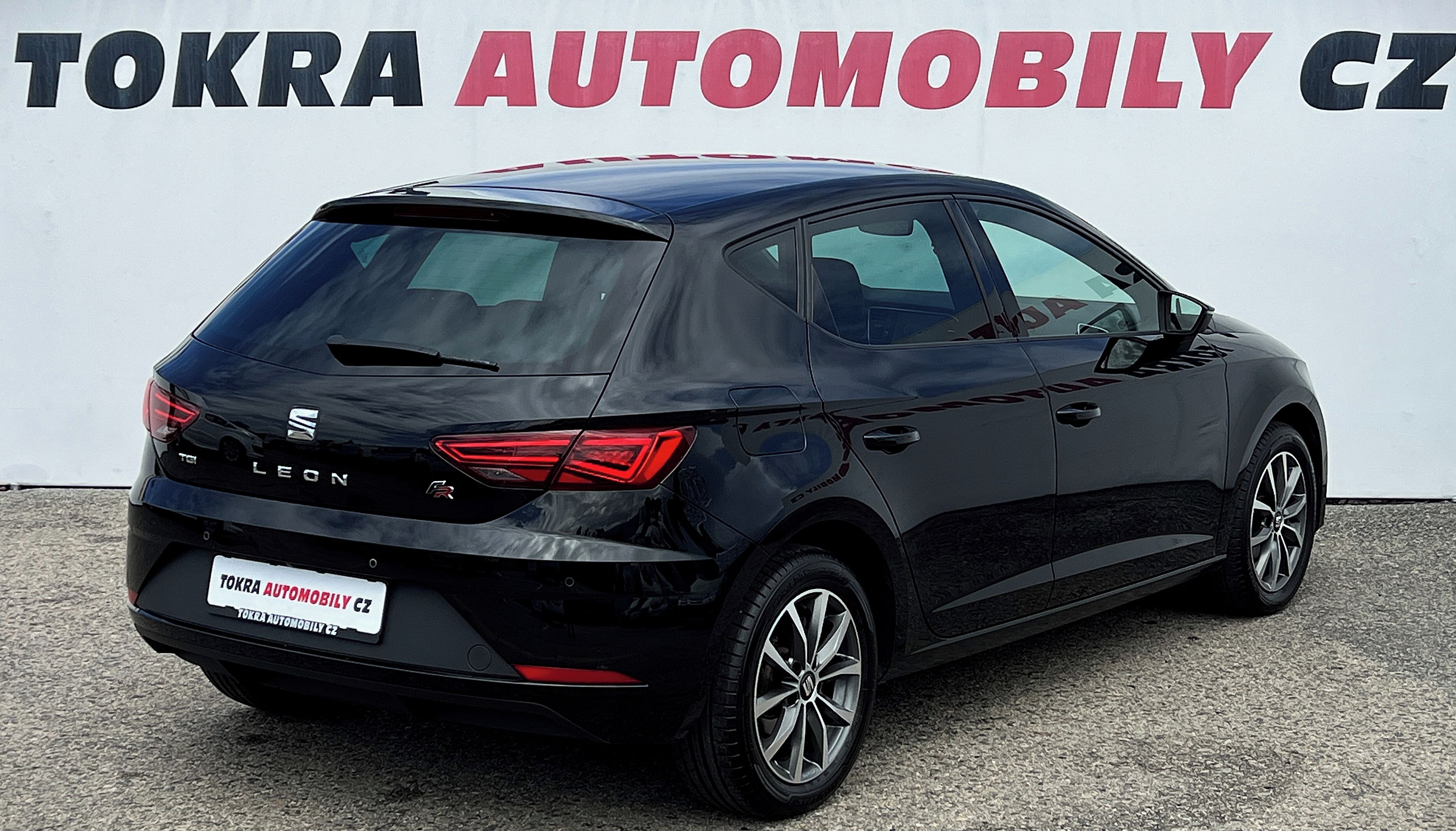 Seat Leon, 1.5TGI FR Navi LED ACC 1.Maj - fotka 4