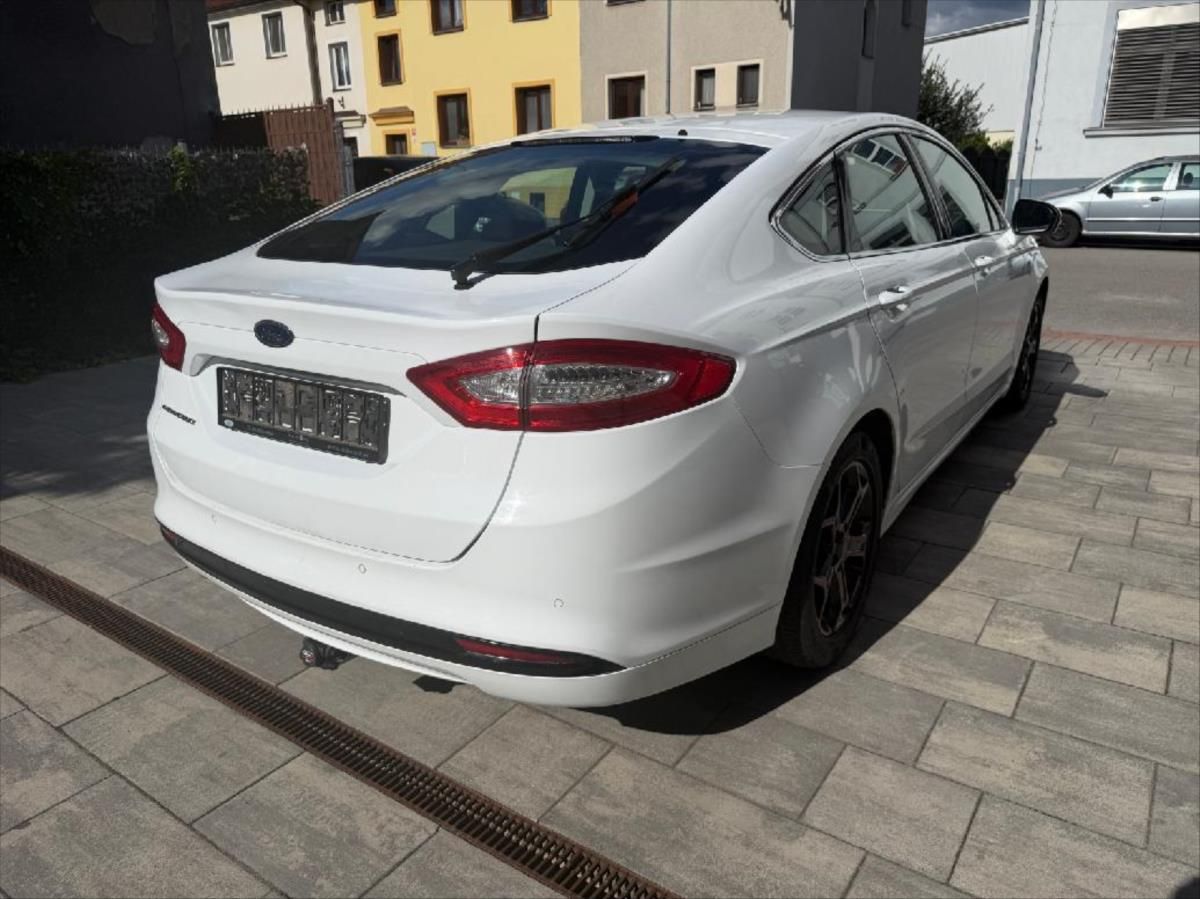Ford Mondeo, 2,0 TDci Titanium - fotka 6