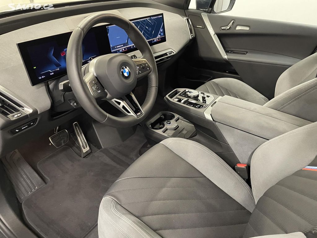 BMW iX 2025 из Чехии