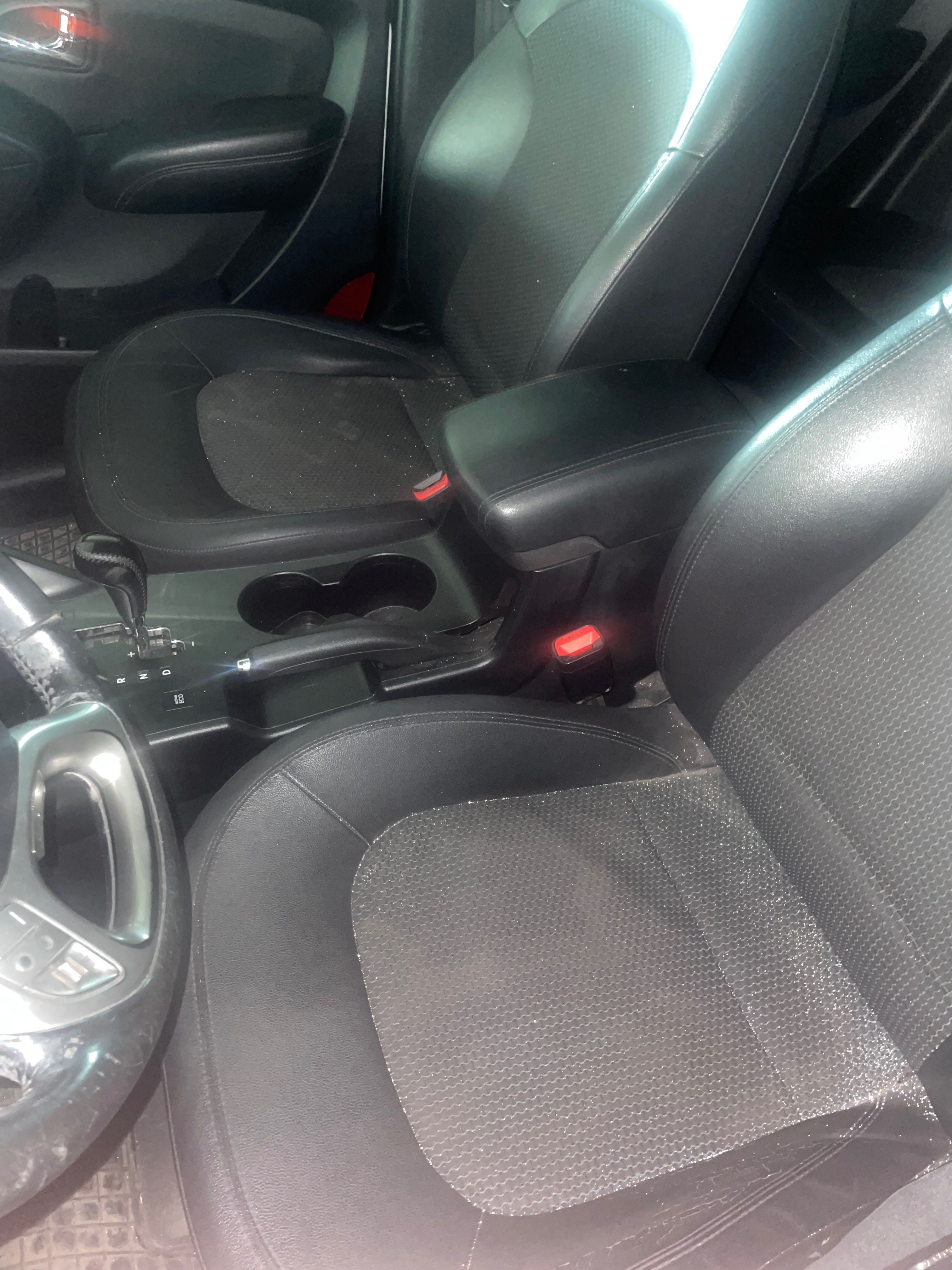 Hyundai ix35, Najeto 298tis,vada turba - fotka 4