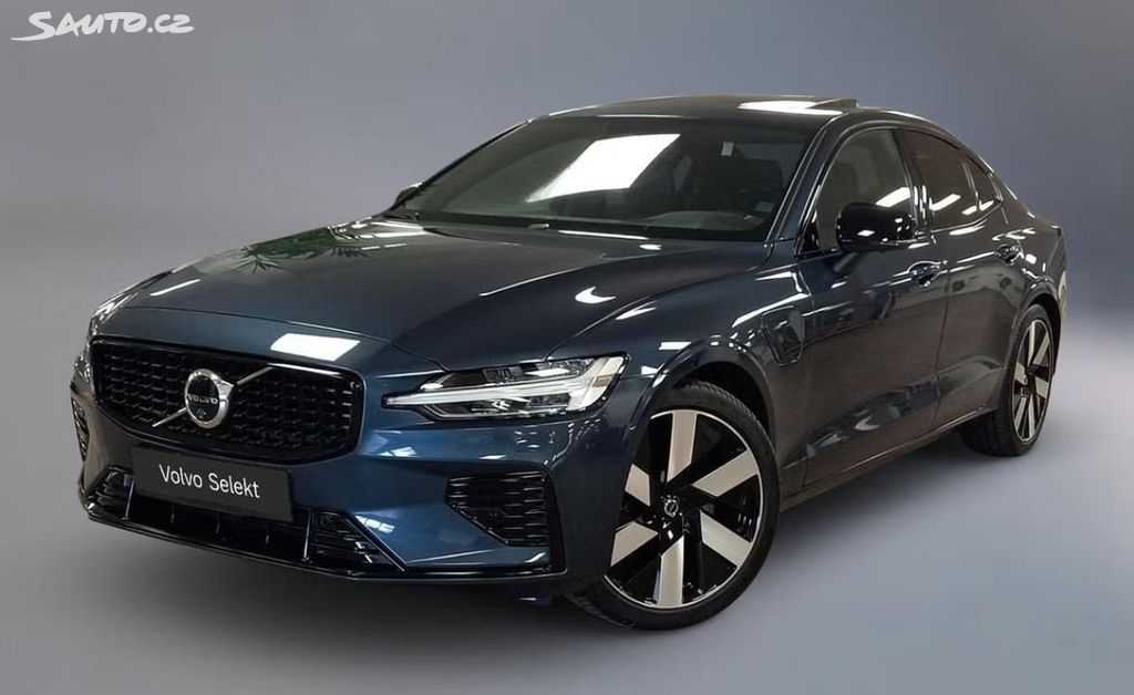 Volvo S60, Recharge T6 AWD 360k Taž Pano