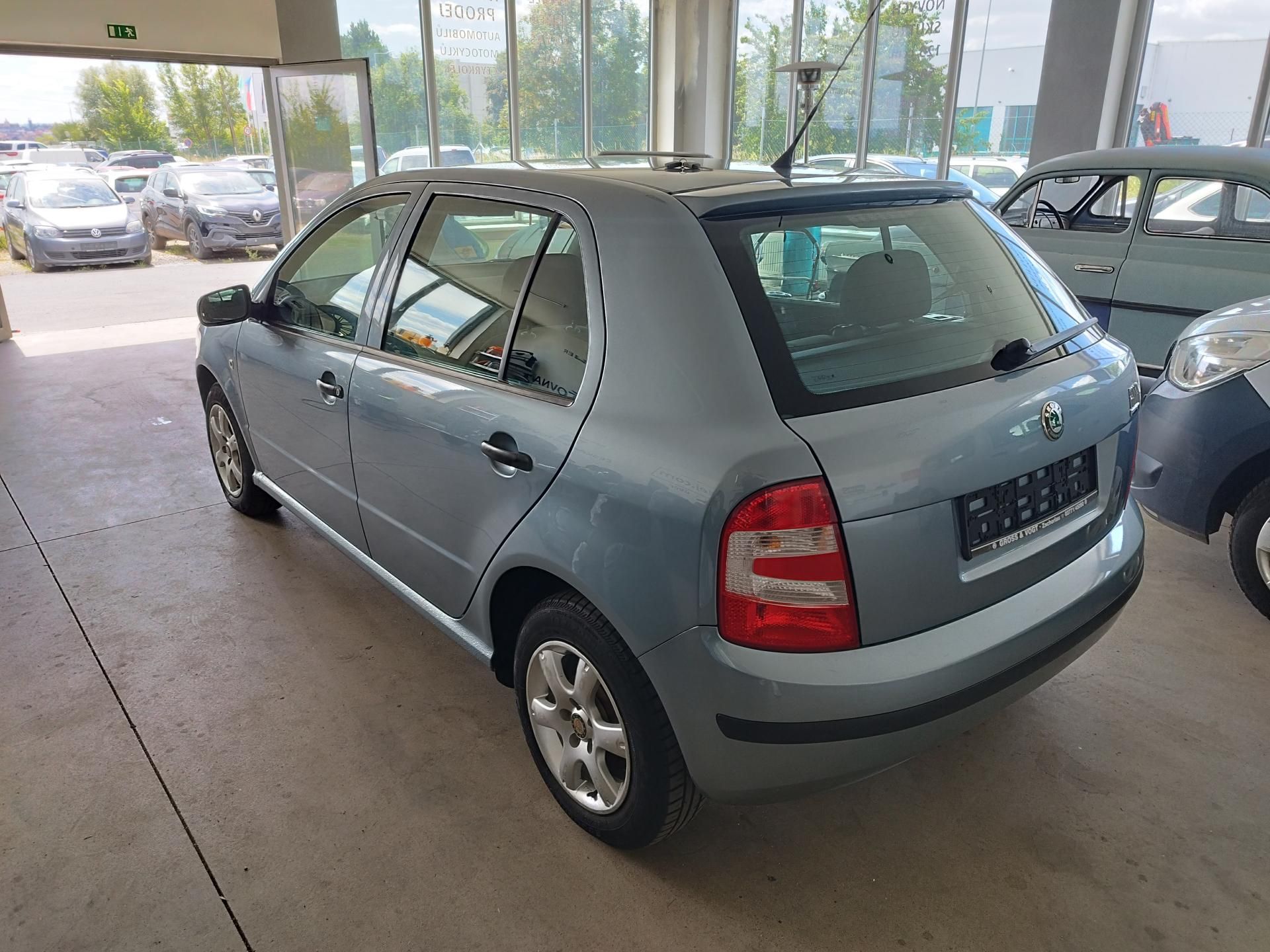 Škoda Fabia, 1,4I,55KW,KLIMA,ALU,NAJ.86tkm - fotka 6