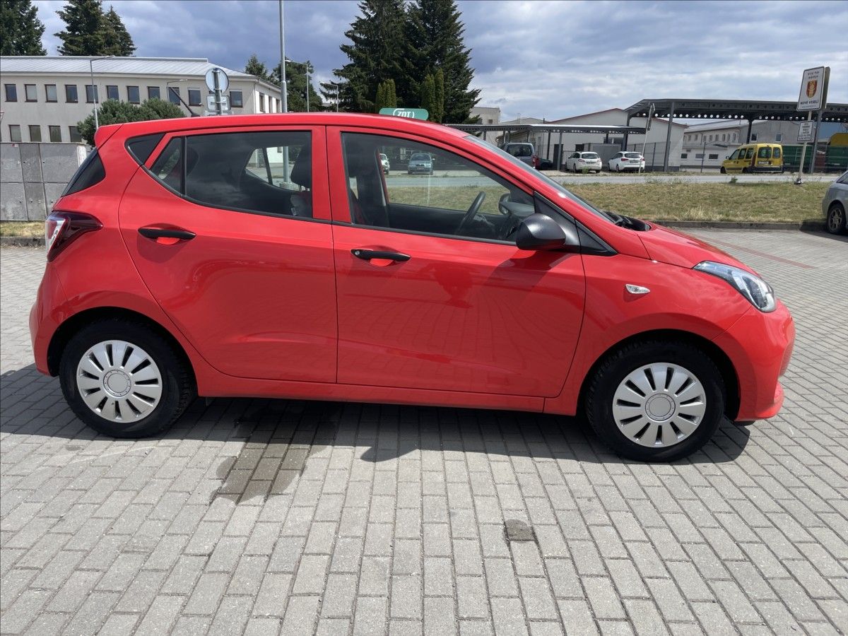 Hyundai i10, 1,0 i 49kw ESP CZauto 1maj. - fotka 5