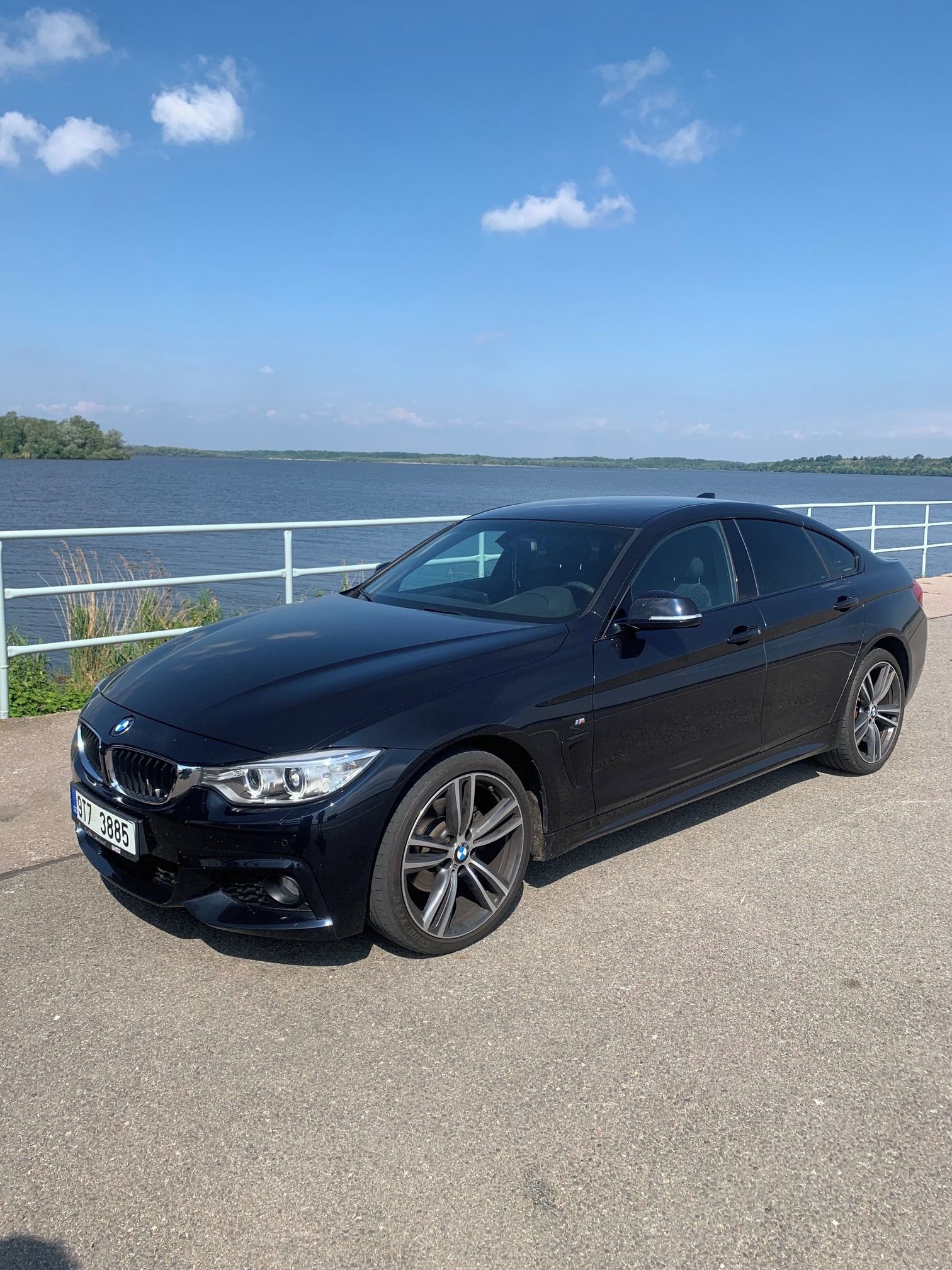 BMW Řada 4, BMW 420d xDrive Gran Coupé - fotka 4