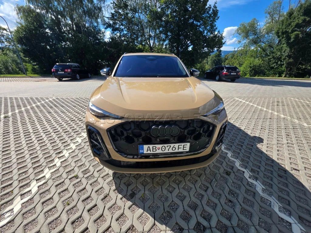 Audi Q5, Audi Q5 SUV e-hybrid quattro