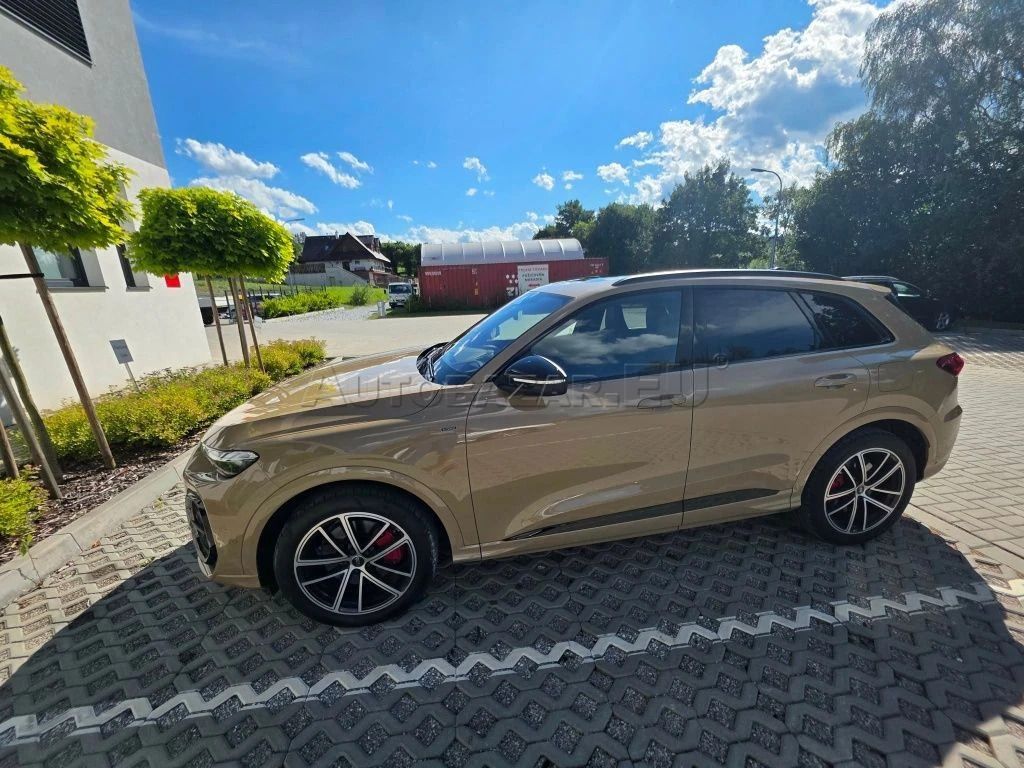 Audi Q5, Audi Q5 SUV e-hybrid quattro - fotka 3