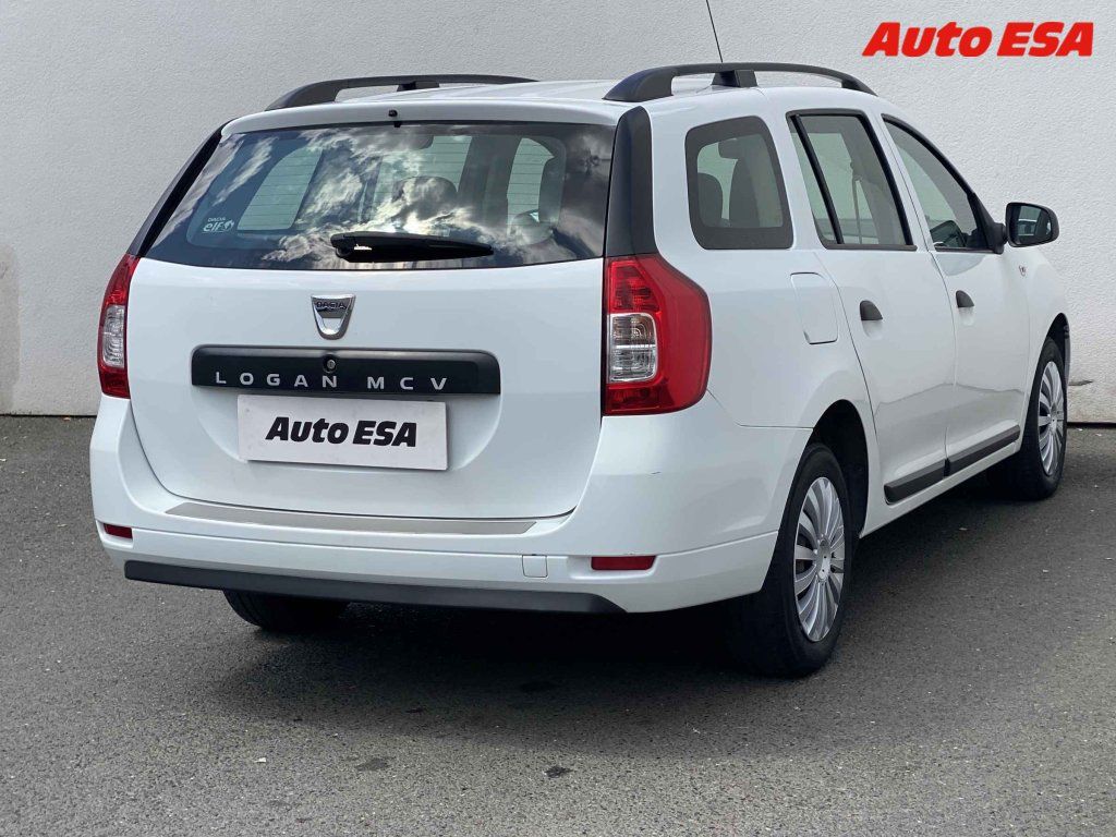 Dacia Logan, 1.1i - fotka 4