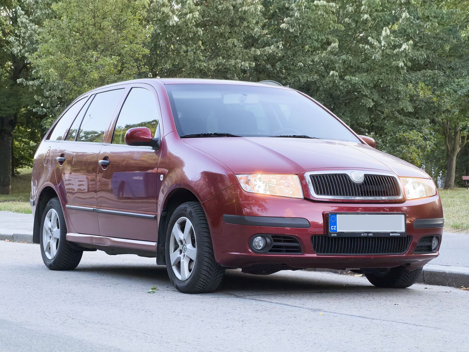 Škoda Fabia, 1.2 47kw klima alu DO senzory