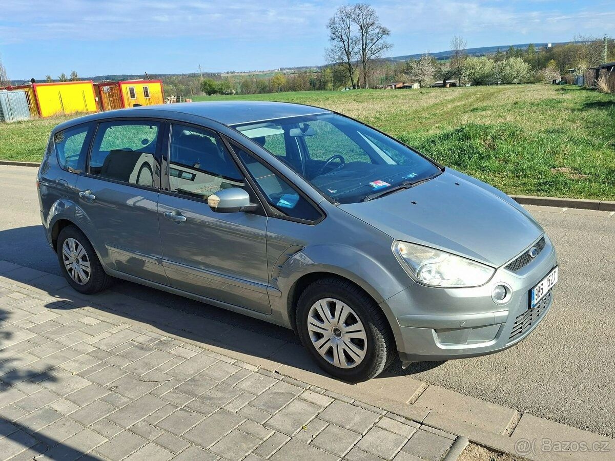 Ford S-MAX, 2.0 TDCi, 7 míst, 203 700Km