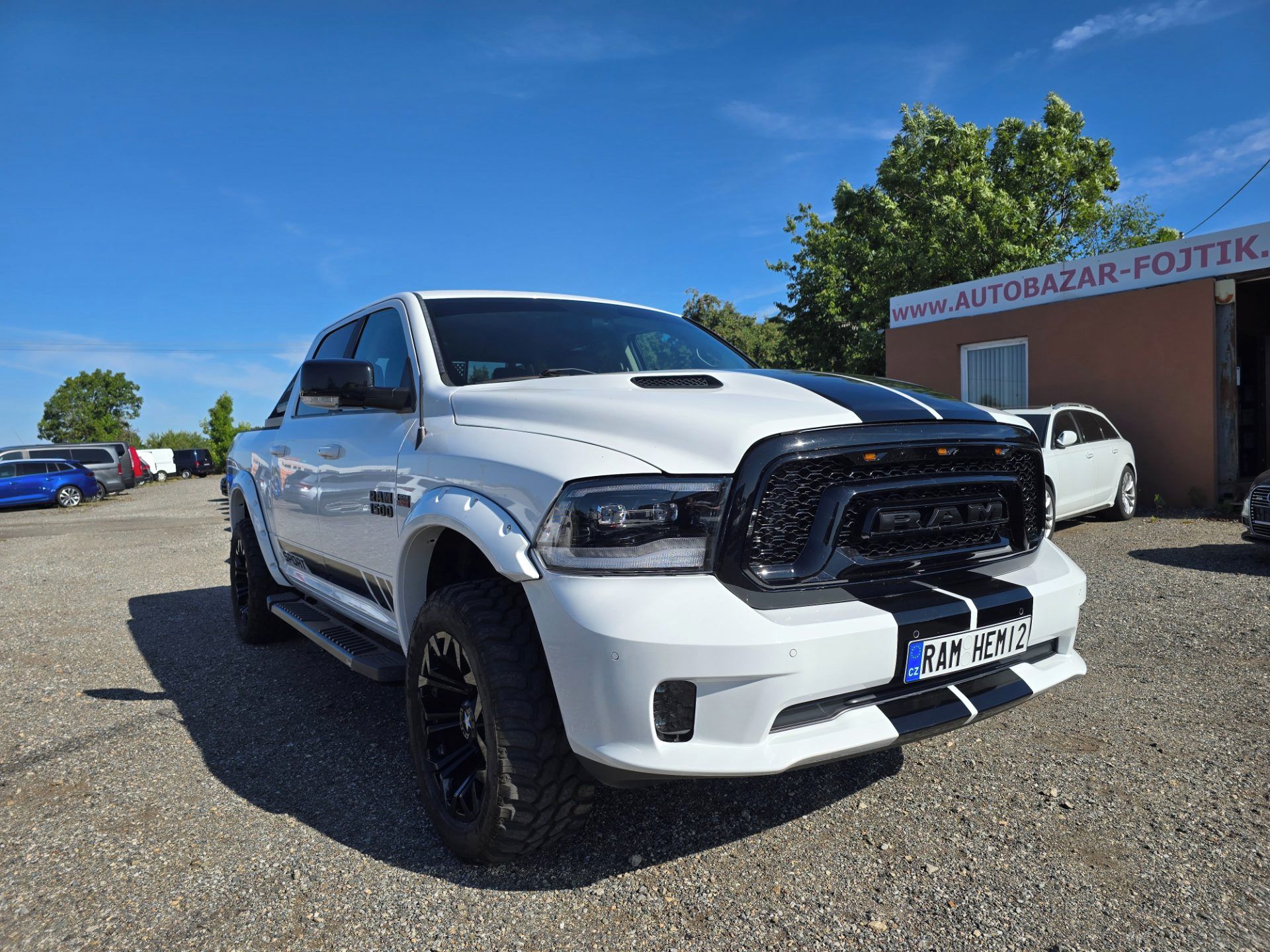 Dodge Ram 1500, 5.7 HEMI V8 Sport Crew Cab 4×4