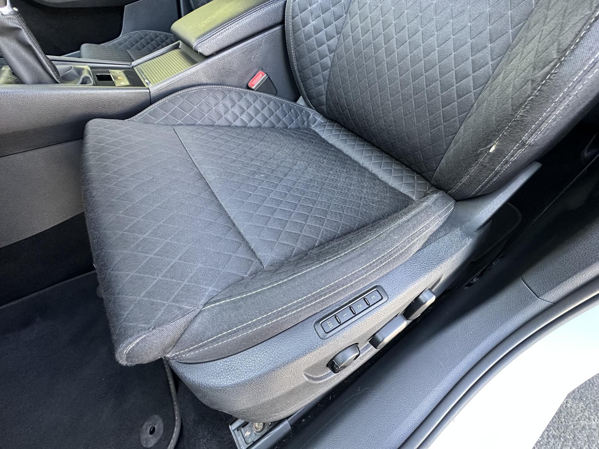 Škoda Superb, 1.8TSI/132kW *STYLE* 1.Maj. - fotka 6