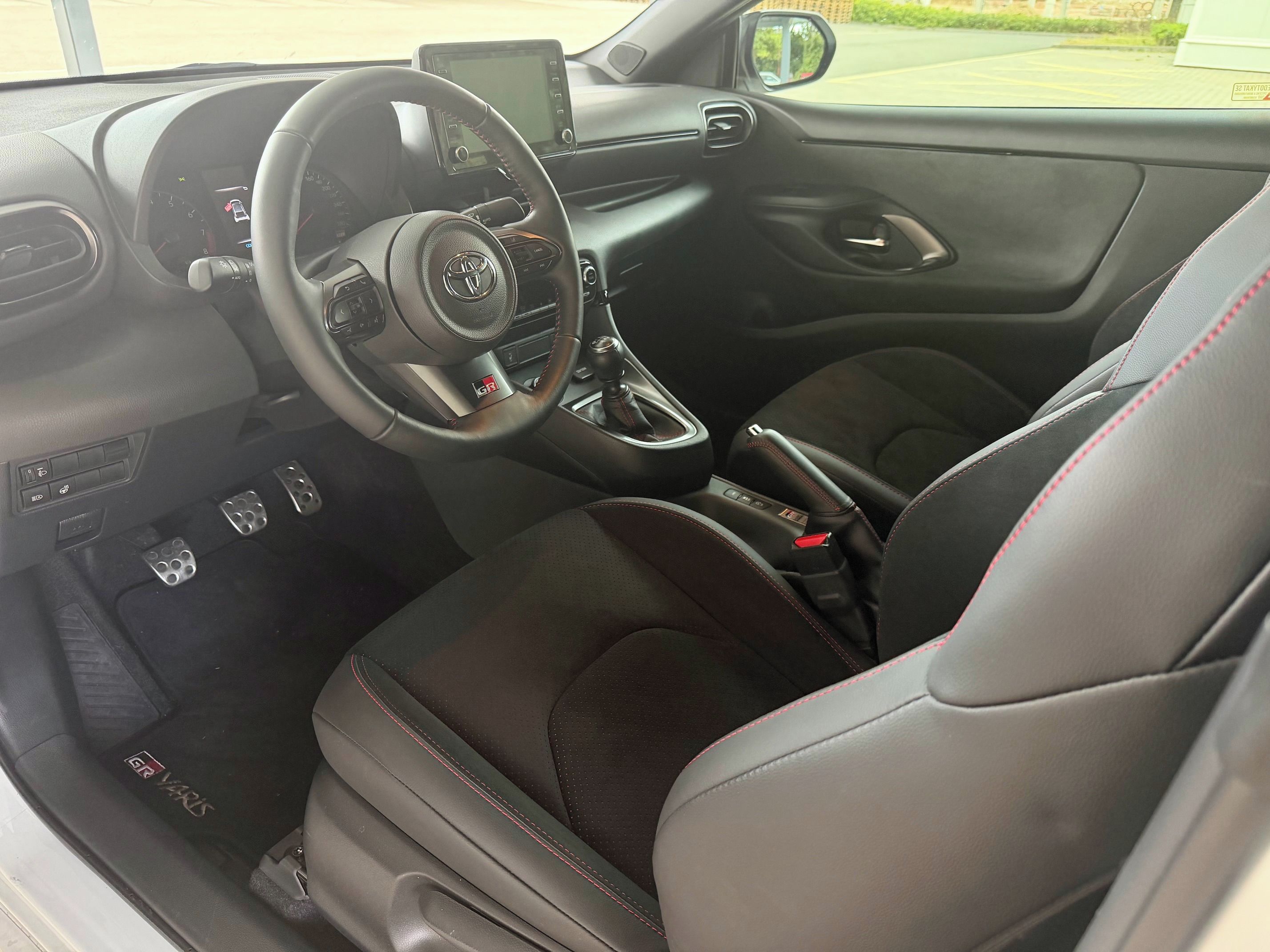 Toyota GR Yaris, v úpravách navíc za 665.566,- - fotka 3