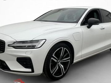 Recharge T8 AWD R Kam Pano Taž