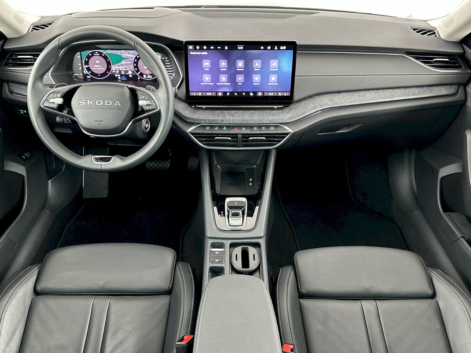 Škoda Octavia, Combi DSG 2.0TDI 110kW Exclusi - fotka 5