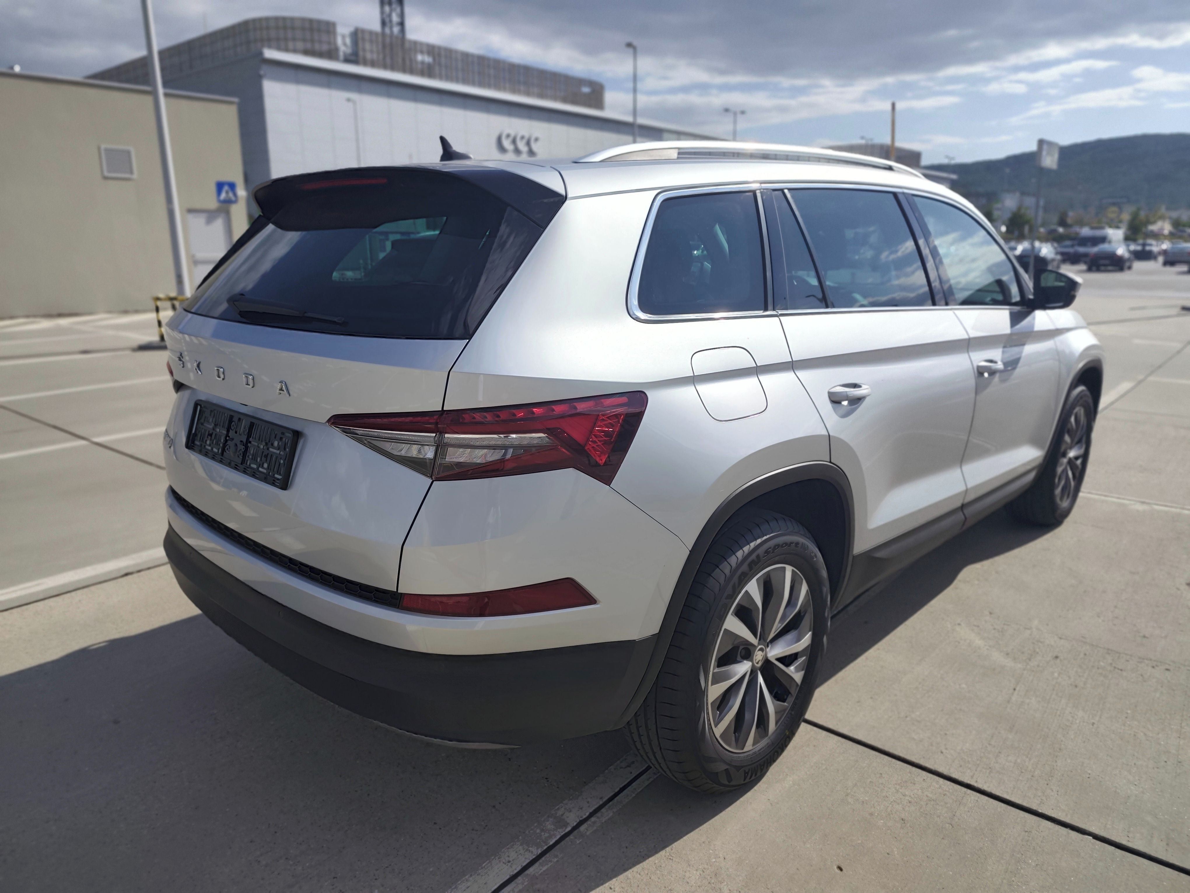 Škoda Kodiaq, 2.0 TDI Top Stav Plná nádrž - fotka 5