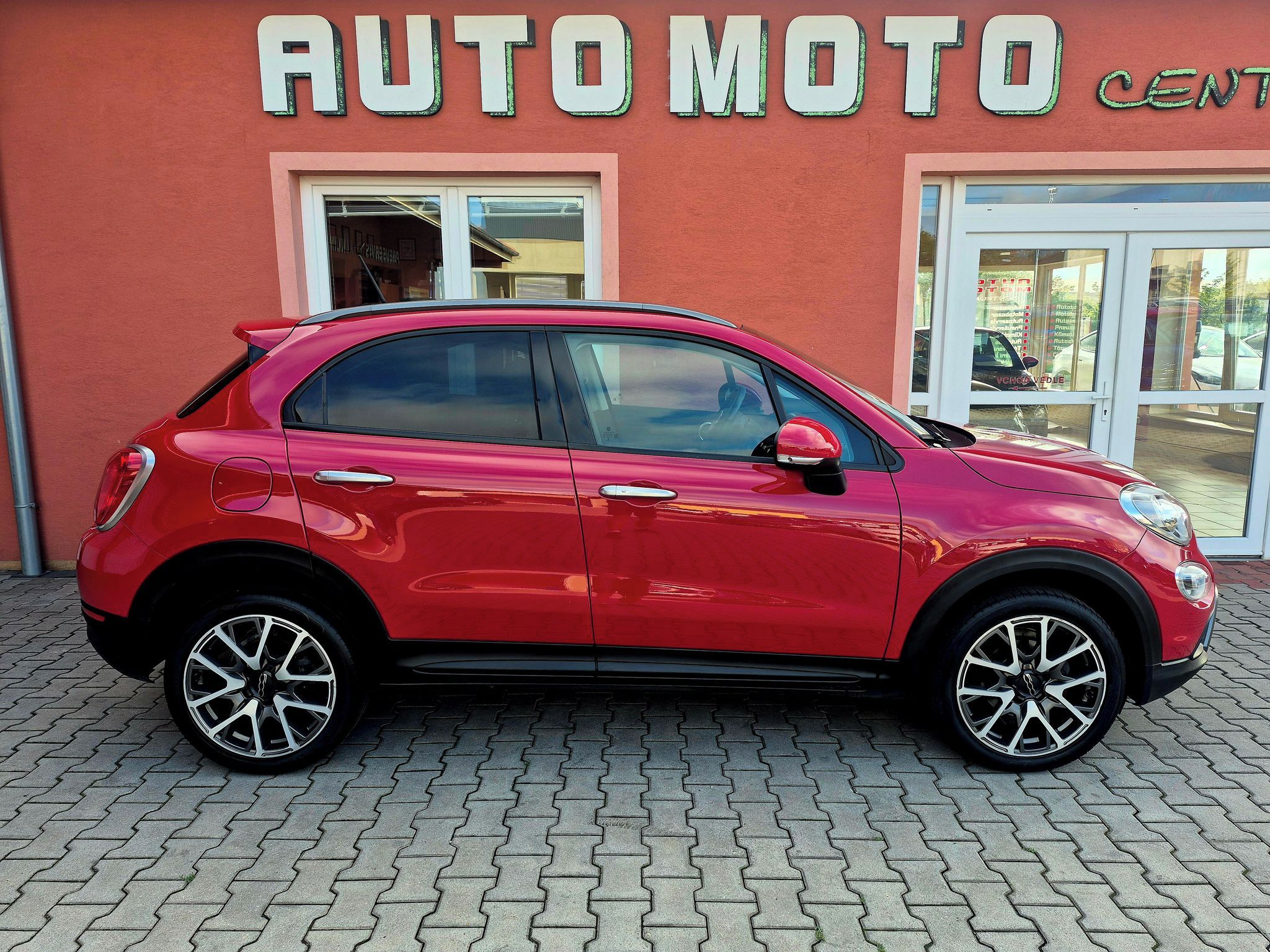 Fiat 500X, 1.4 MultiAir 103kW CROSS - fotka 6