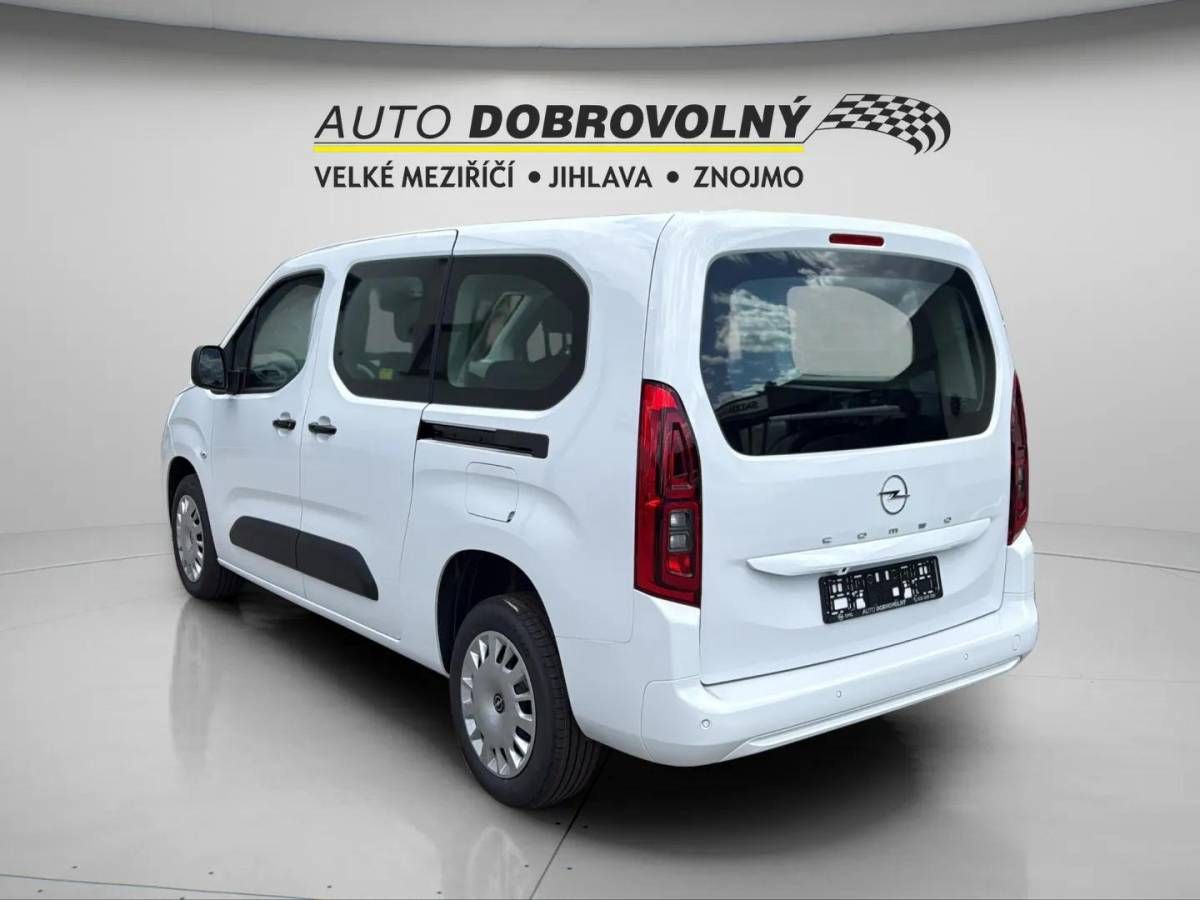 Opel Combo, Combi L2H1 Edition Plus BlueHD - fotka 5