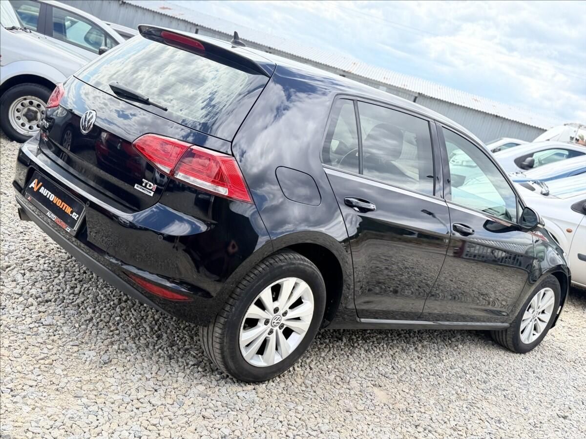Volkswagen Golf, 1,6 TDI 81kW DSG NAVI - fotka 5