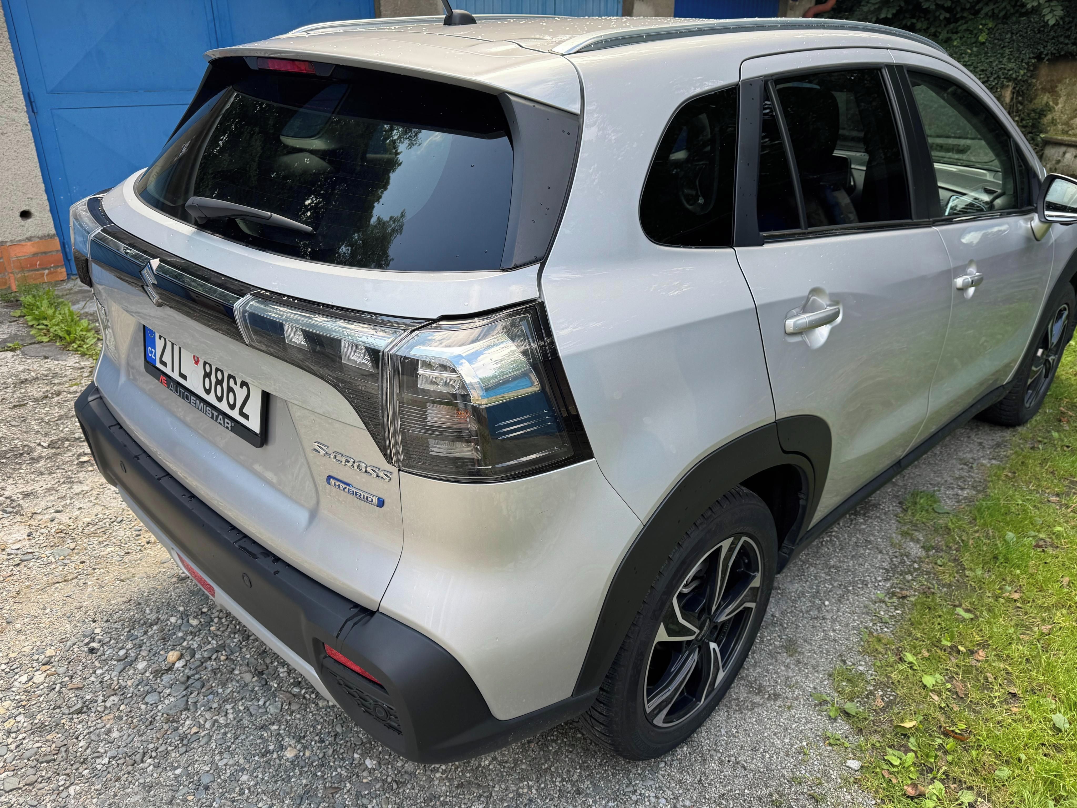 Suzuki SX4 S-Cross, 1.4 MHEV 48V, 2WD 6MT Elegance - fotka 4