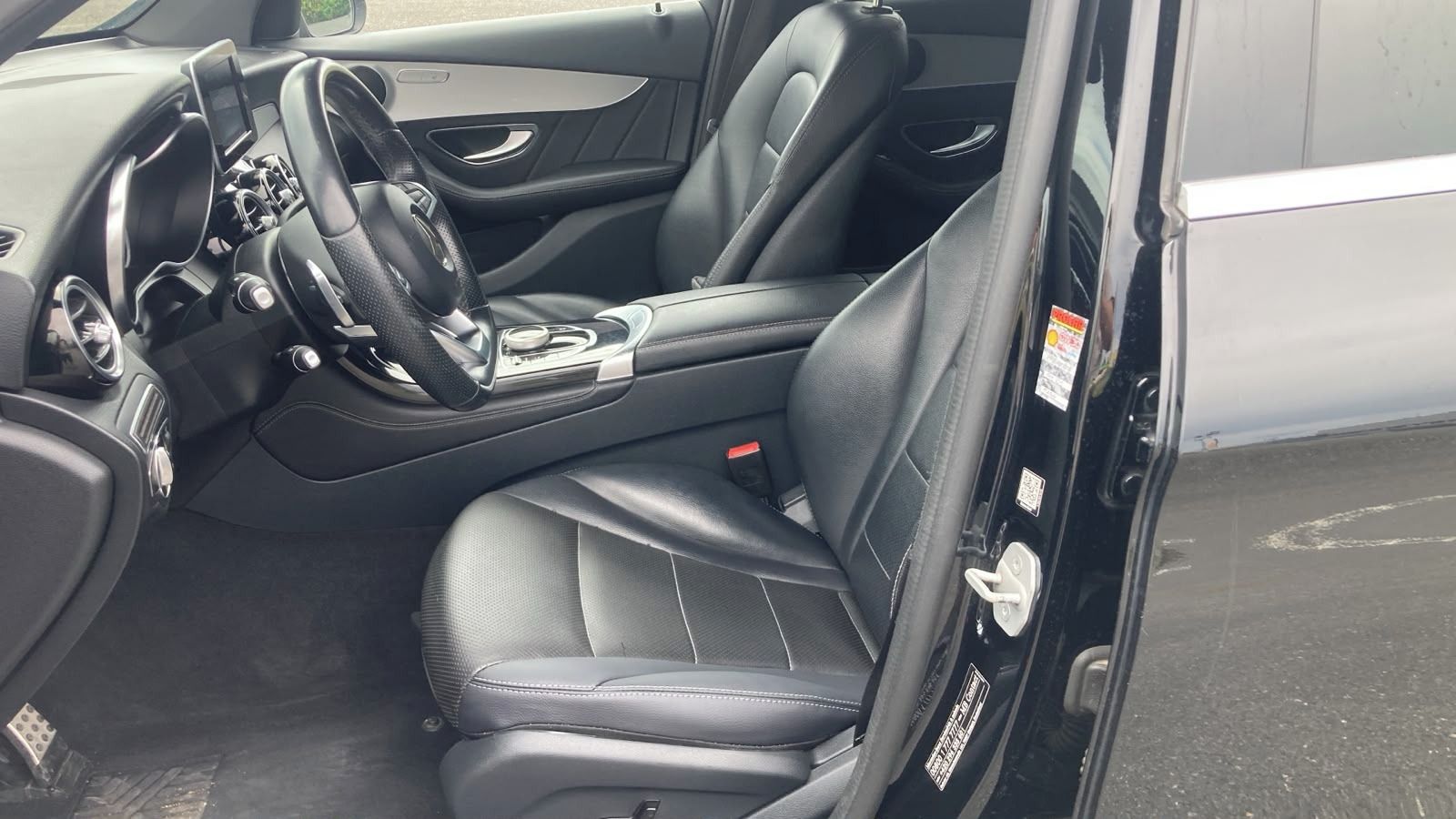 Mercedes-Benz GLC, 220D4matic AvantgardeAMG Paket - fotka 5