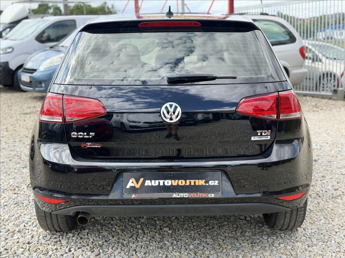 Volkswagen Golf, 1,6 TDI 81kW DSG NAVI - fotka 6
