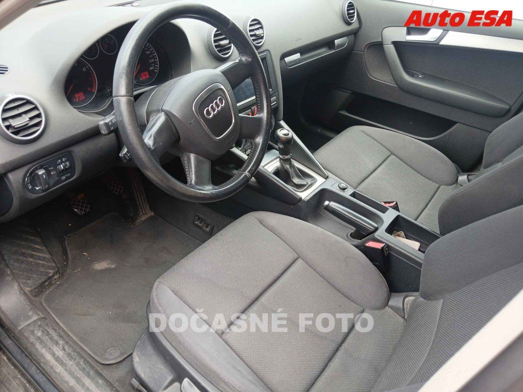 Audi A3, 1.6i,STK4/28 - fotka 3