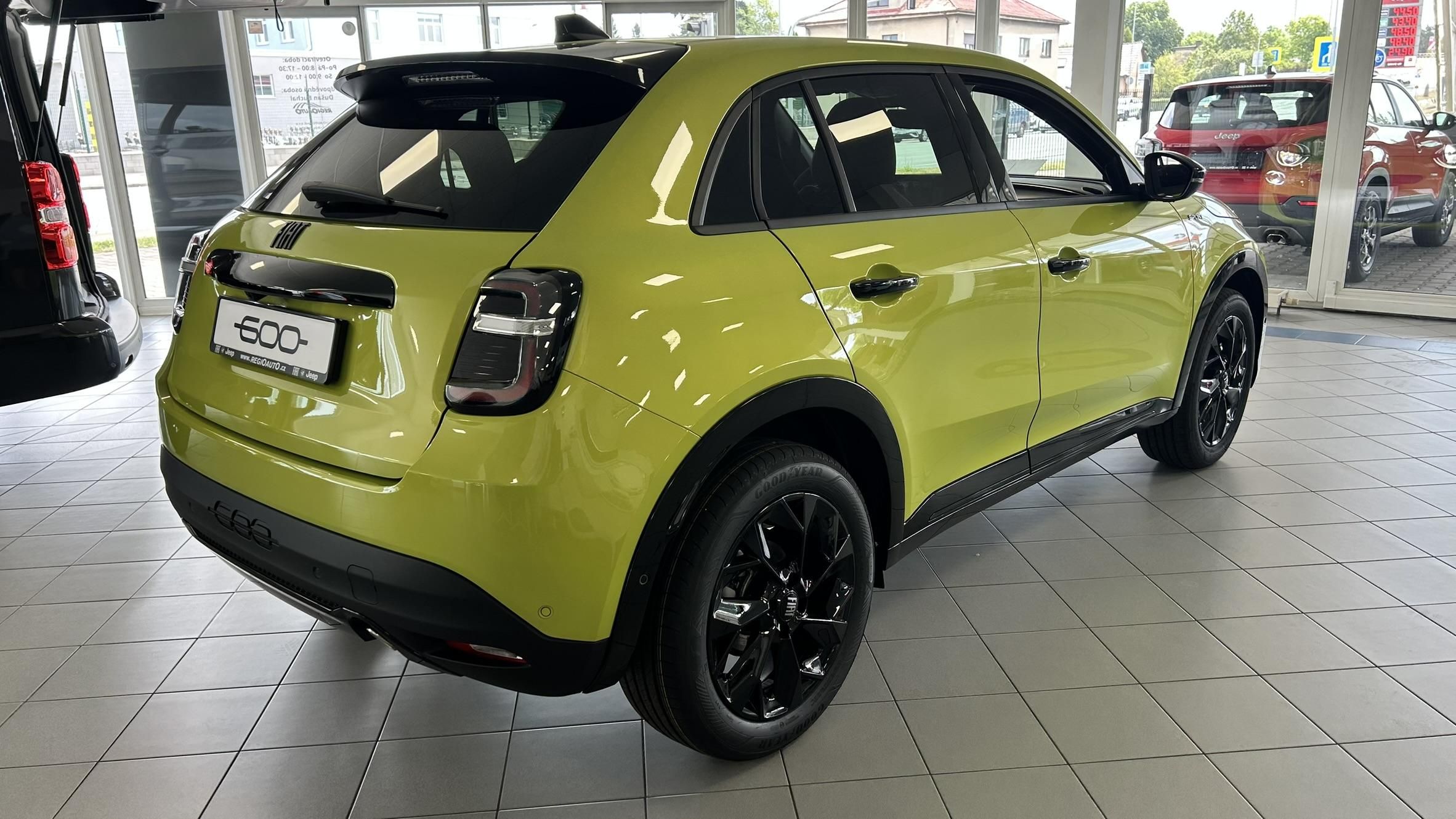 Fiat 600, 1.2T Sport 6MT - fotka 4