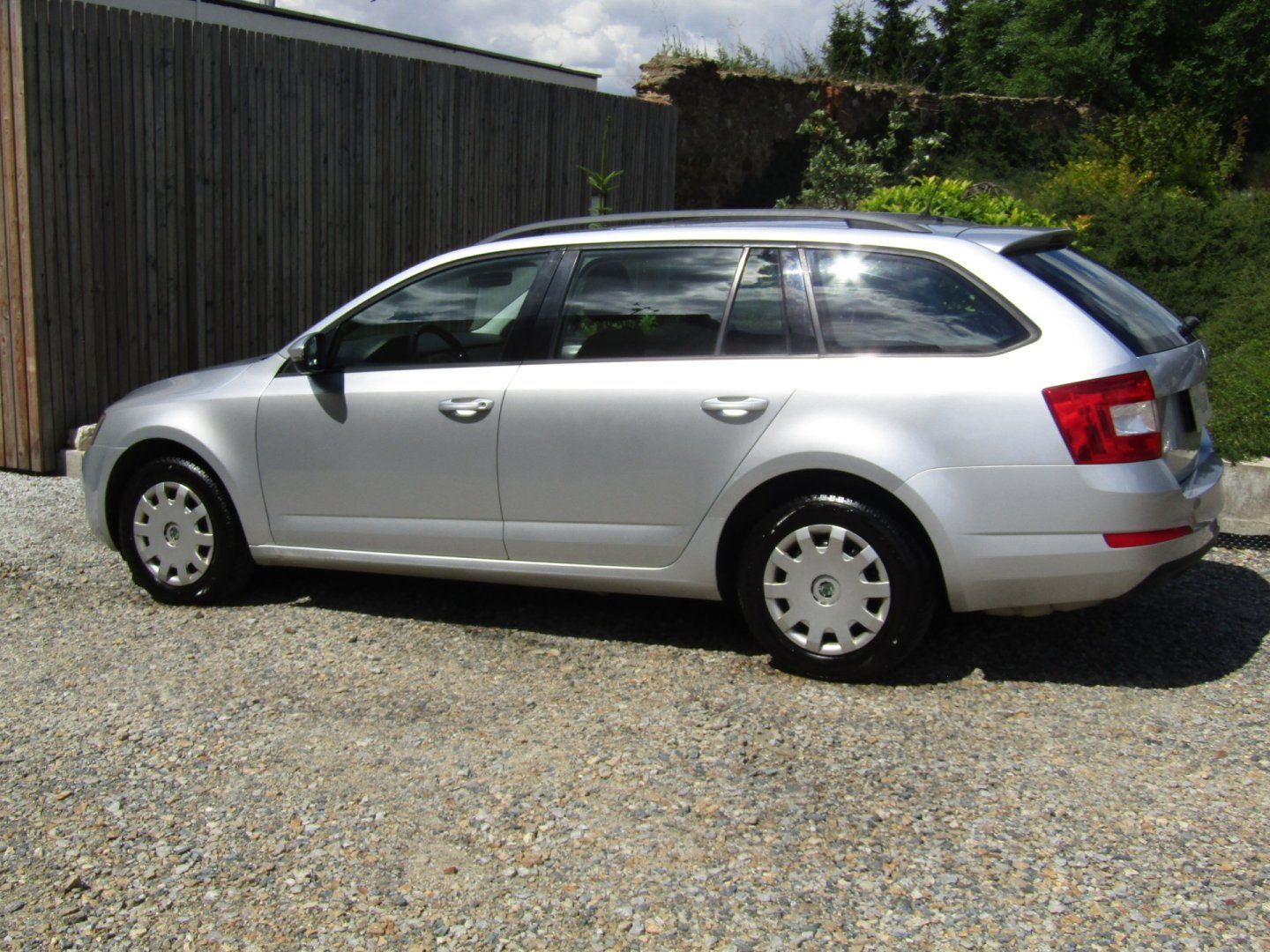 Škoda Octavia, 1.6 TDI 81kW  4X4 - fotka 4