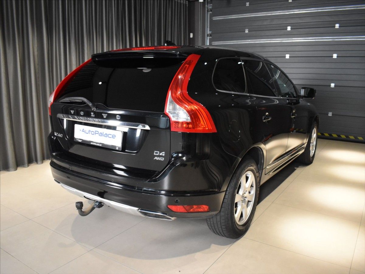 Volvo XC60, 2,4 D4 SUMMUM - fotka 4
