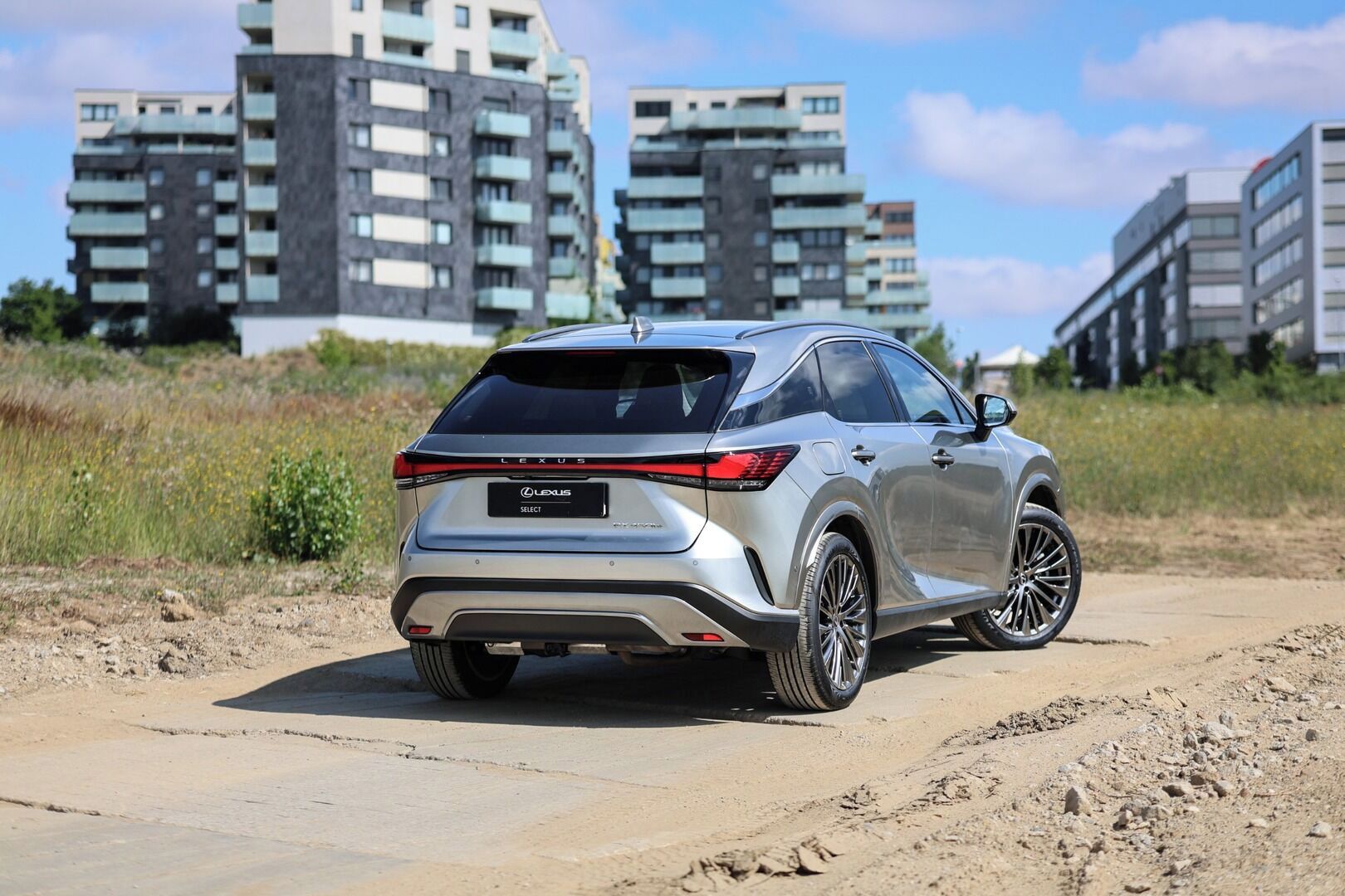 Lexus RX 450h+, 450H+ 2,5 PHEV LUXURY, TAŽNÉ - fotka 4